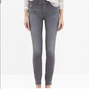 Madewell High Riser Skinny Jeans in Grey